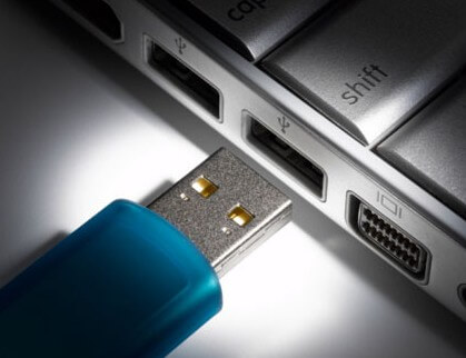 Как загрузиться с USB флешки в новых ноутбуках?