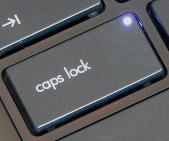 Не включается ноутбук HP. Мигает клавиша Caps Lock