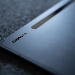 Современный ноутбук Samsung