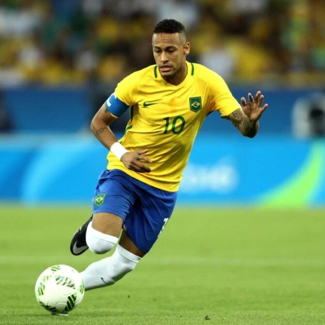 Неймар да Силва Сантос Жуниор (Neymar da Silva Santos Junior)